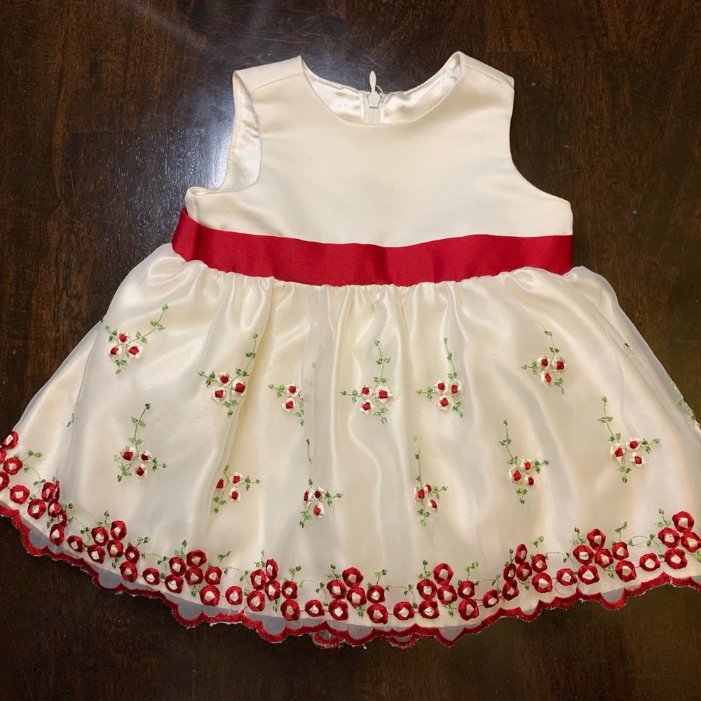 American princess Christmas dress                         Size 3 months